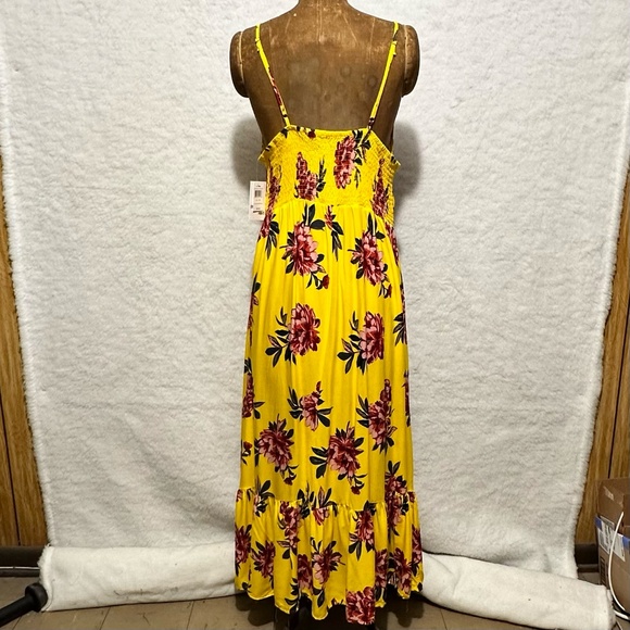 NWT Sunflower Yellow Floral Summer Halter Dress - Picture 3 of 5